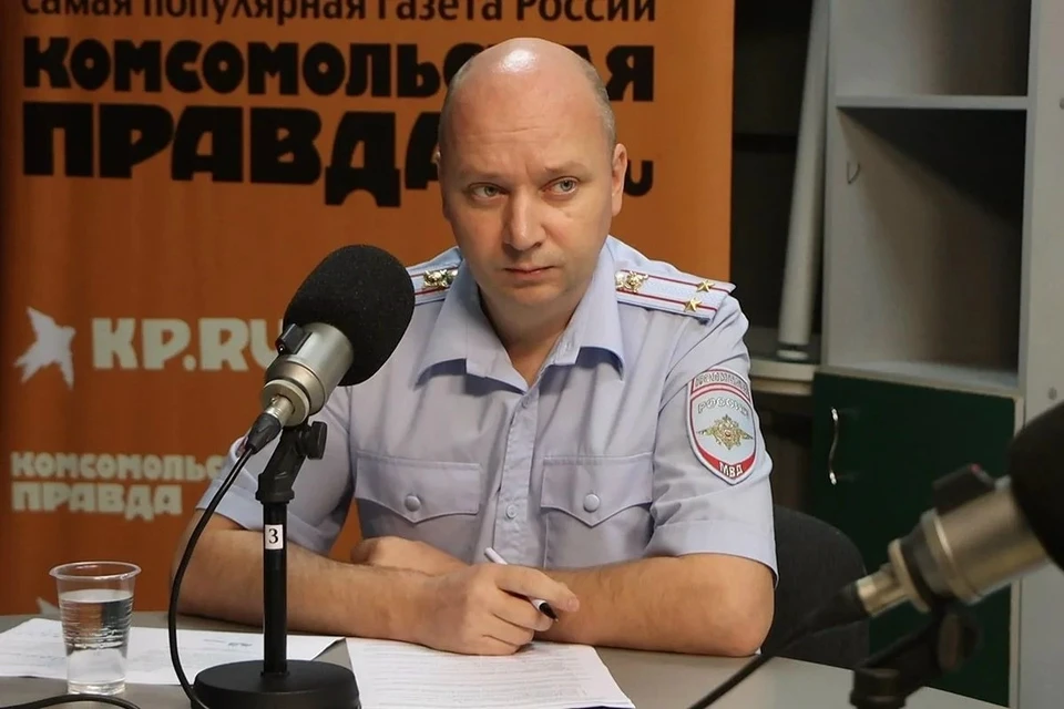 Денис Михайлов в тверской студии радио «Комсомольская правда»