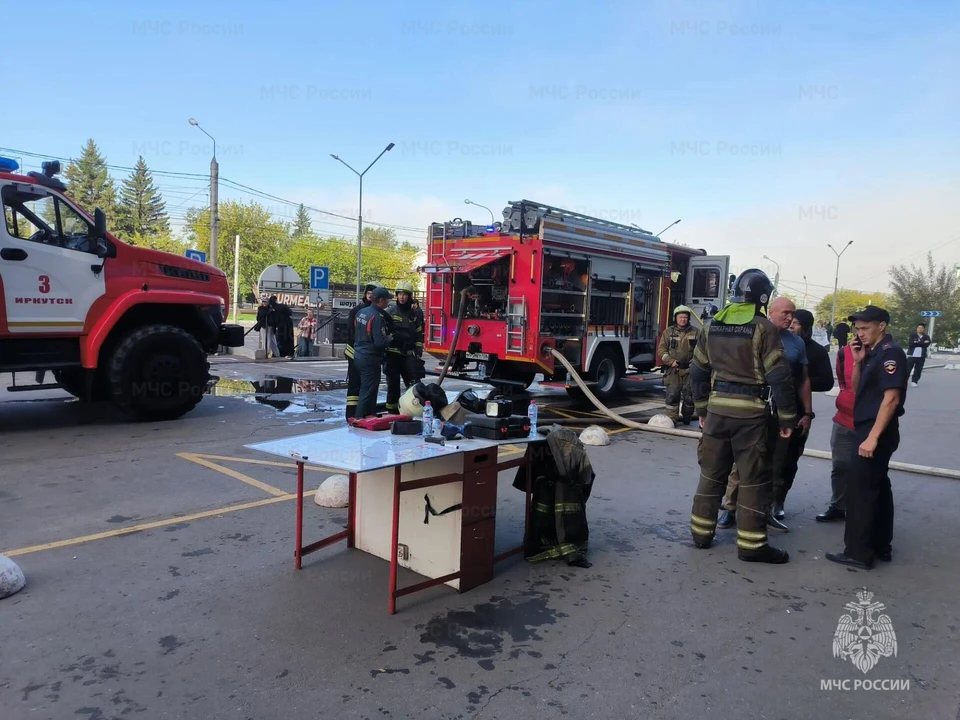 В Иркутске произошел пожар в торговом центре на улице Советской Фото: ГУ МЧС России по Иркутской области