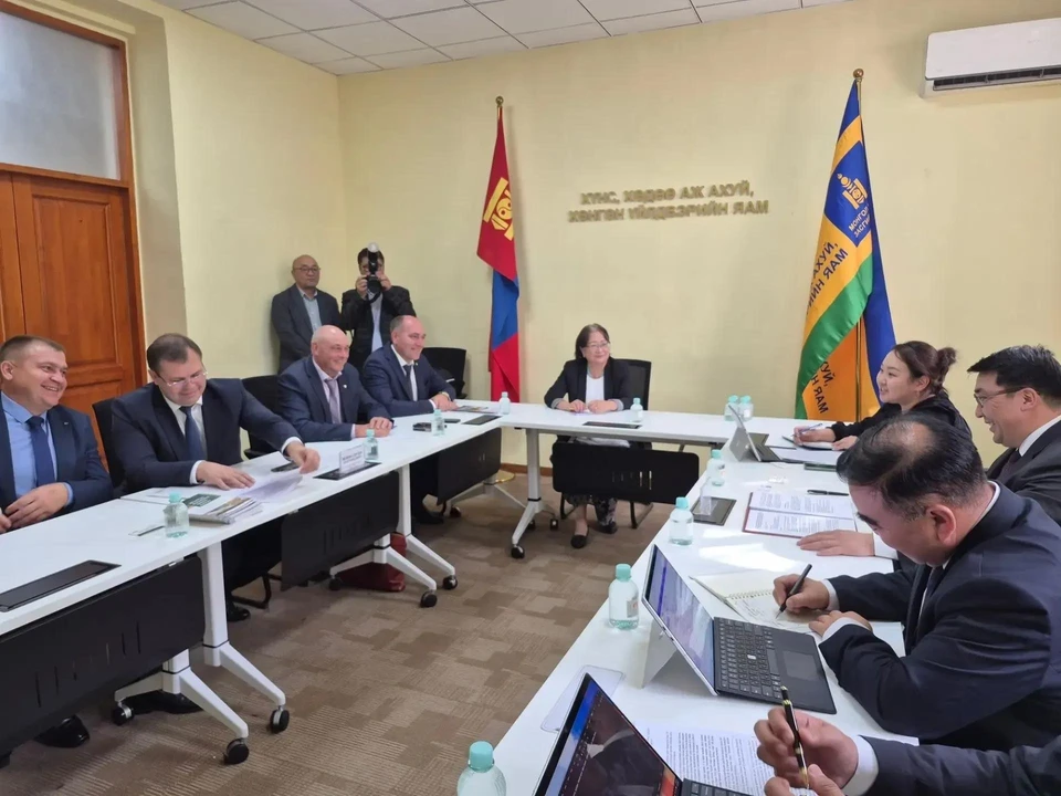 Делегация Алтайского края работает в Монголии