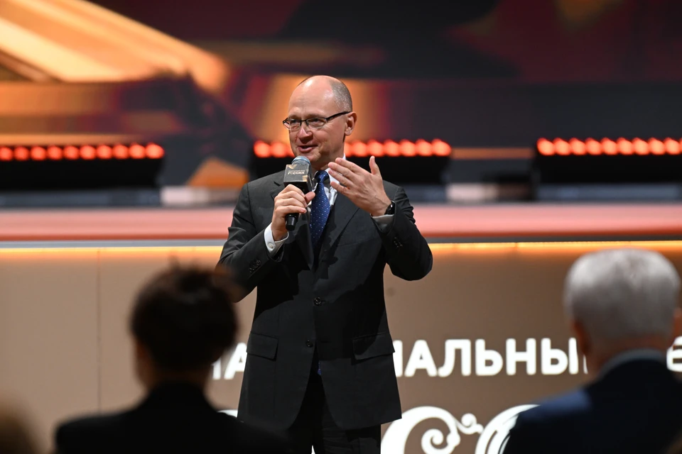 Первый заместитель руководителя Администрации президента РФ Сергей Кириенко