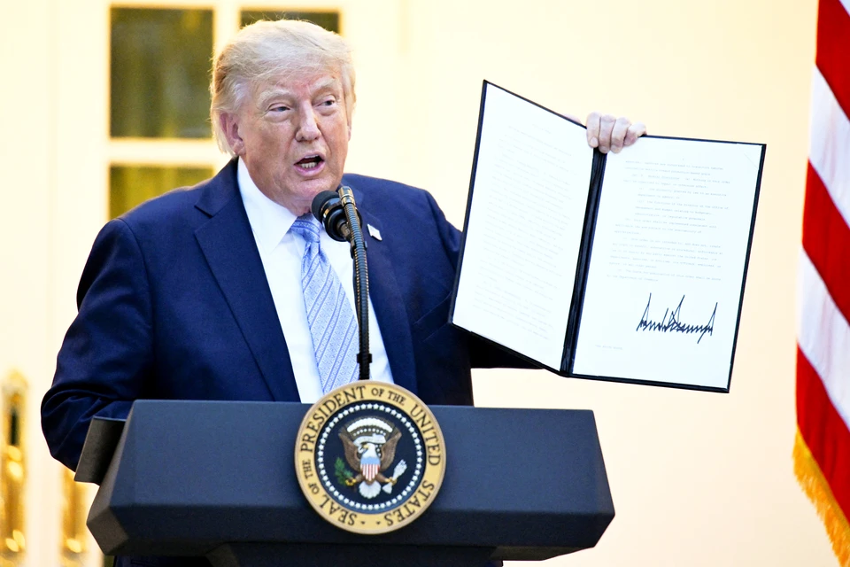 Президент США Дональд Трамп поставил свою подпись под законопроектом, который получил неофициальное название «адские санкции»