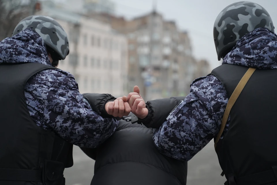 Силовики сорвали концерт рэпера Madk1d в московском клубе