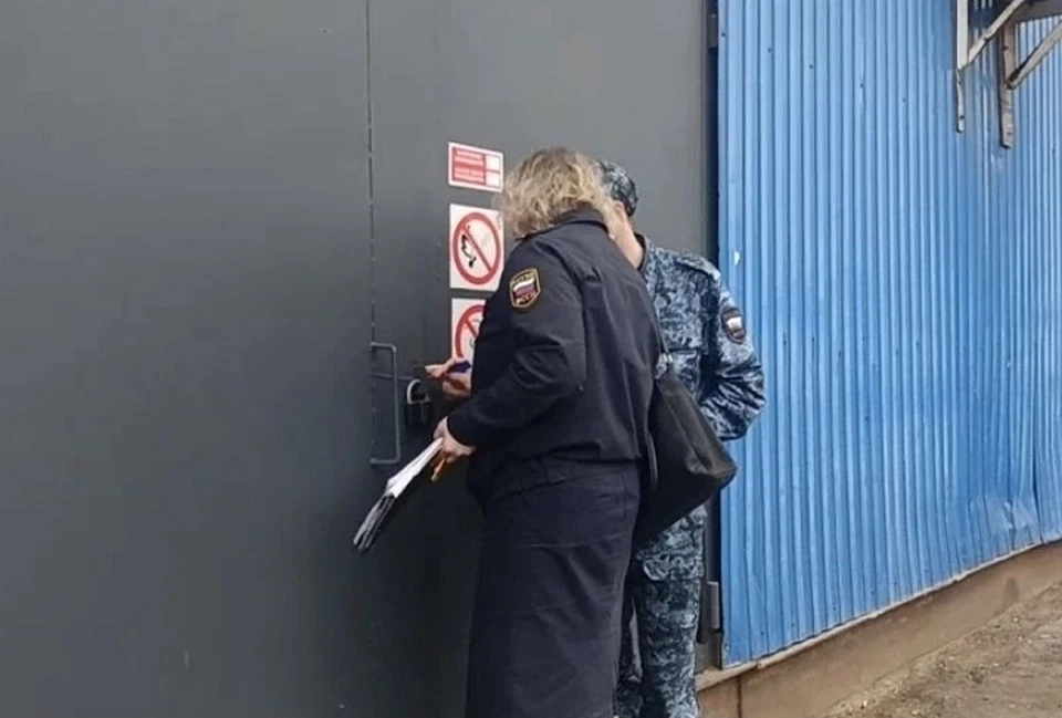 В Ярославле приостановили работу овощной базы. ФОТО: УФССП по Ярославской области