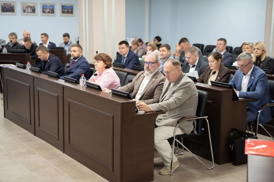 Кировская Дума согласовала досрочную отставку пяти депутатов. Фото: киров.рф.