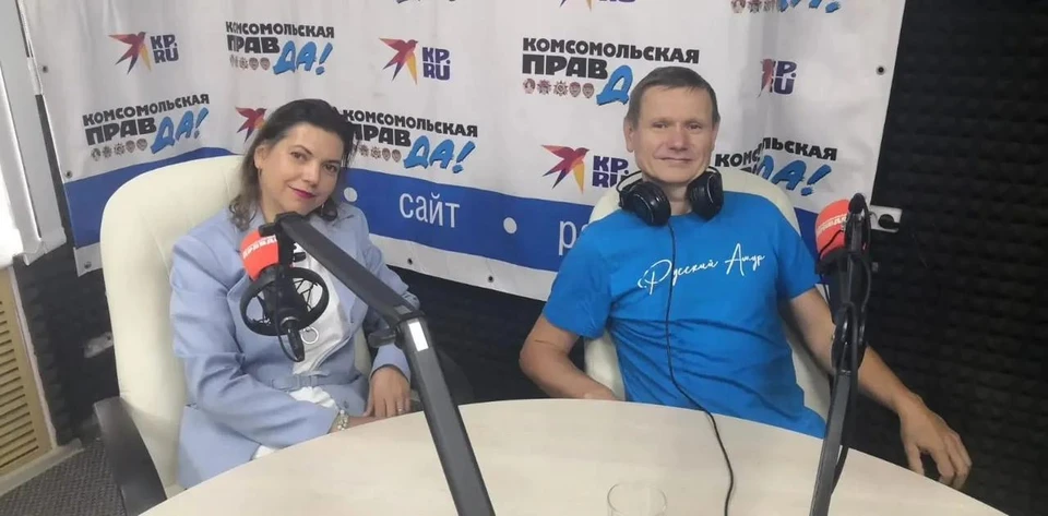 На фото: руководитель Проекта «Русский Амур» Алексей Воронин и представитель проекта в Хабаровском крае Олеся Мельник