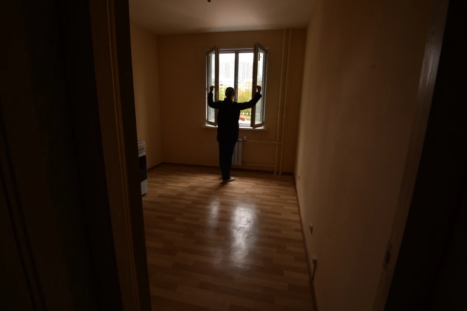 В Ульяновске на Розы Люксембург после атаки БПЛА застеклили 26 квартир