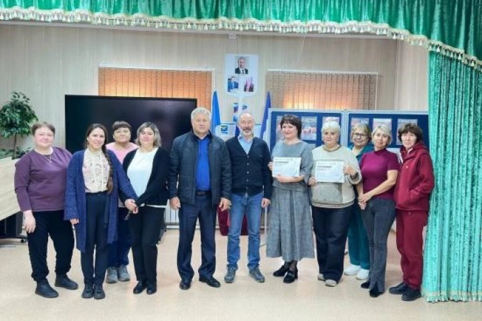 Александр Лаутин и Николай Труфанов провели торжественные вручения сертификатов победителей авторам инициатив, реализуемых в этом году.