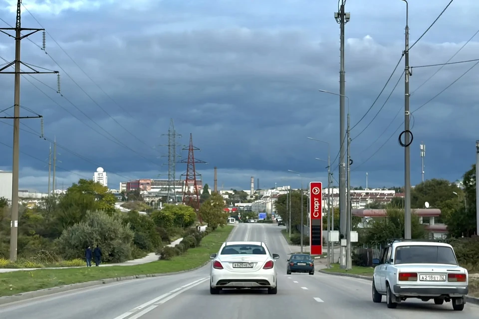 В Севастополь пришла плохая погода.