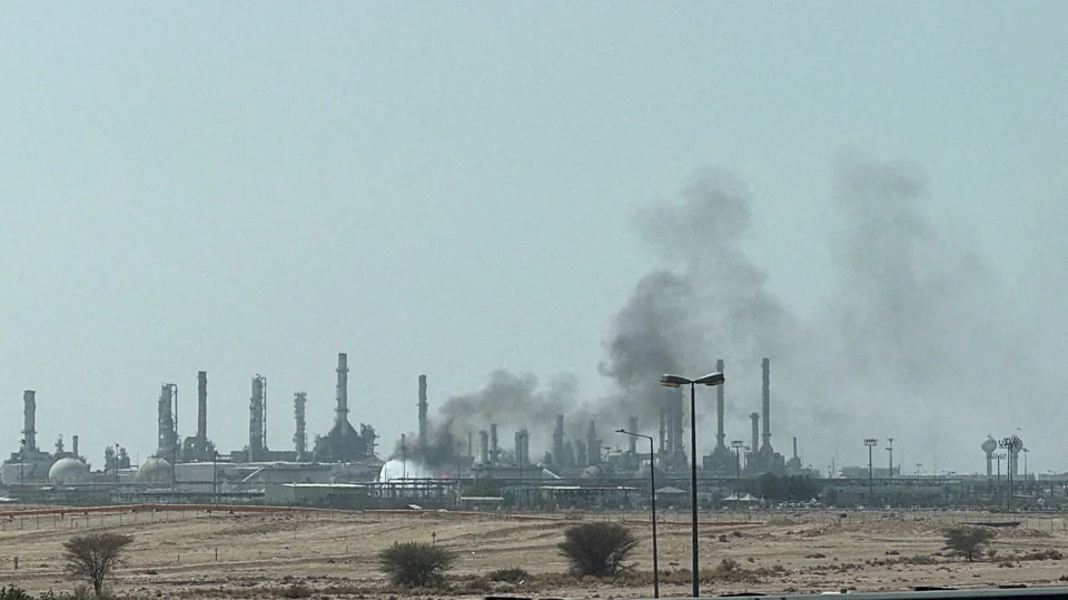 Два человека погибли при атаке дрона на объект компании Saudi Aramco