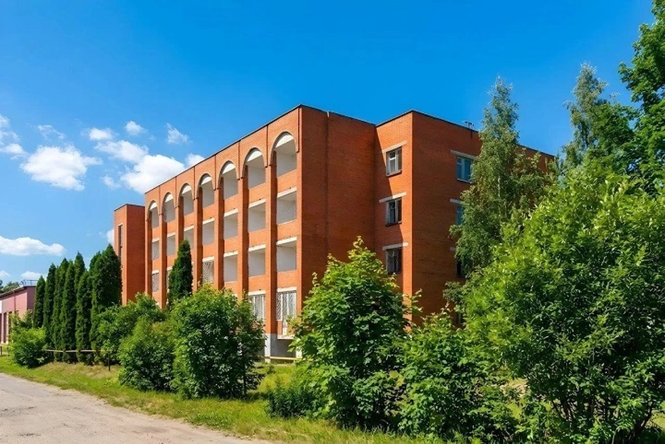 Здание бывшей больницы продано на торгах.