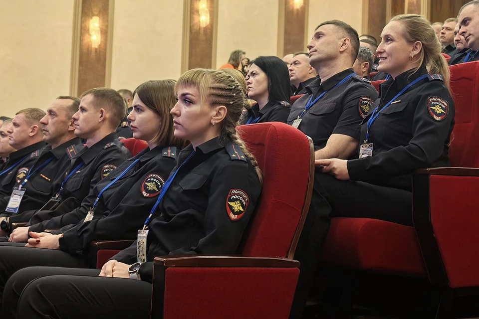 Начался третий этап Всероссийского конкурса «Народный участковый», который МВД России проводит совместно с «Комсомольской правдой»