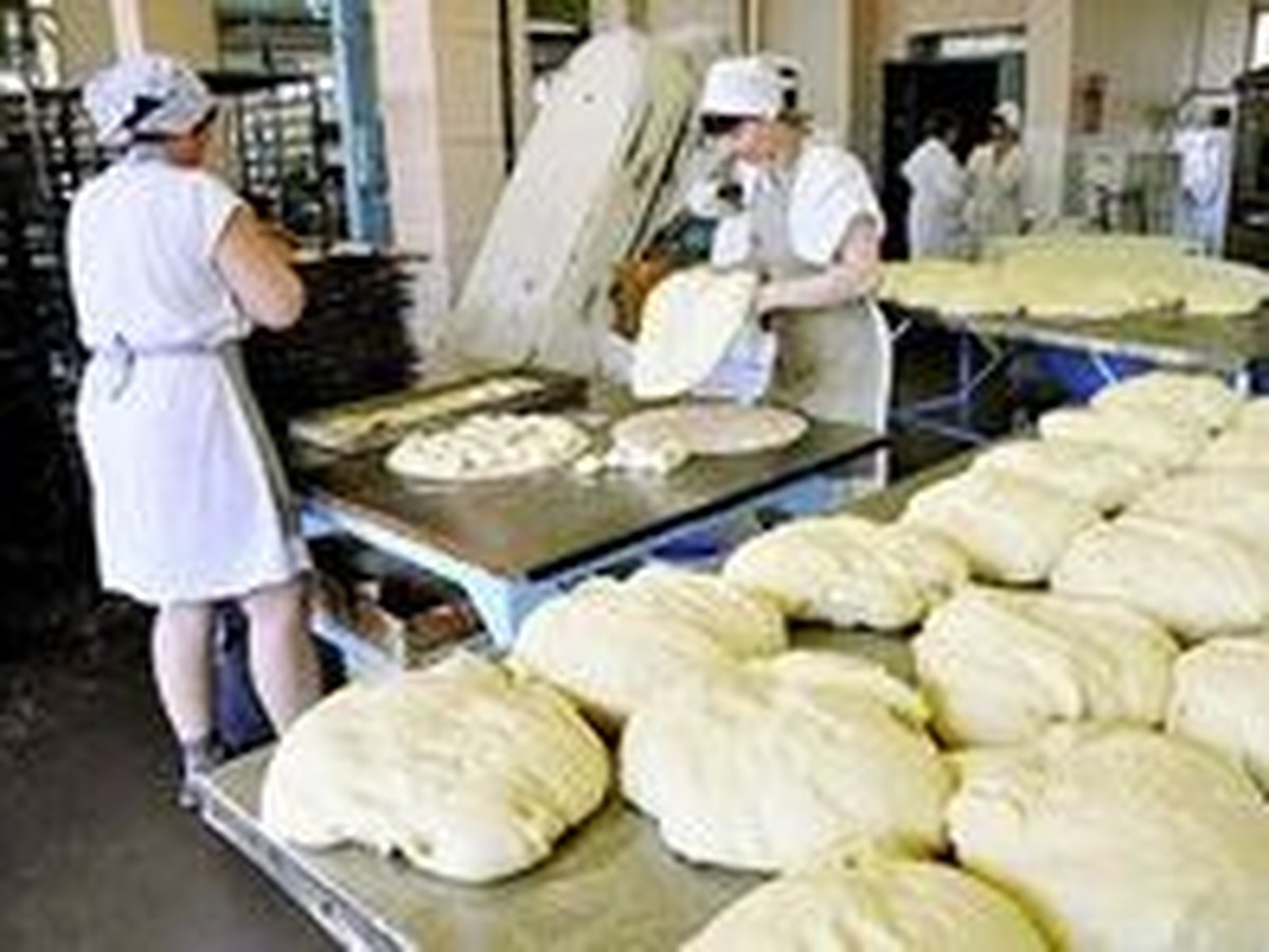 В Новосибирске испекли куличи с божественной «начинкой» - KP.RU