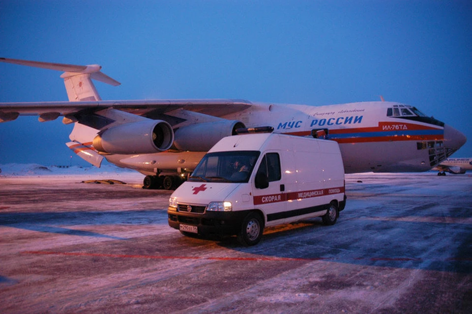 Российский борт МЧС Ил-76 благополучно доставил Веру Смольникову вместе с ее мамой из Новосибирска в итальянскую клинику города Бергамо.