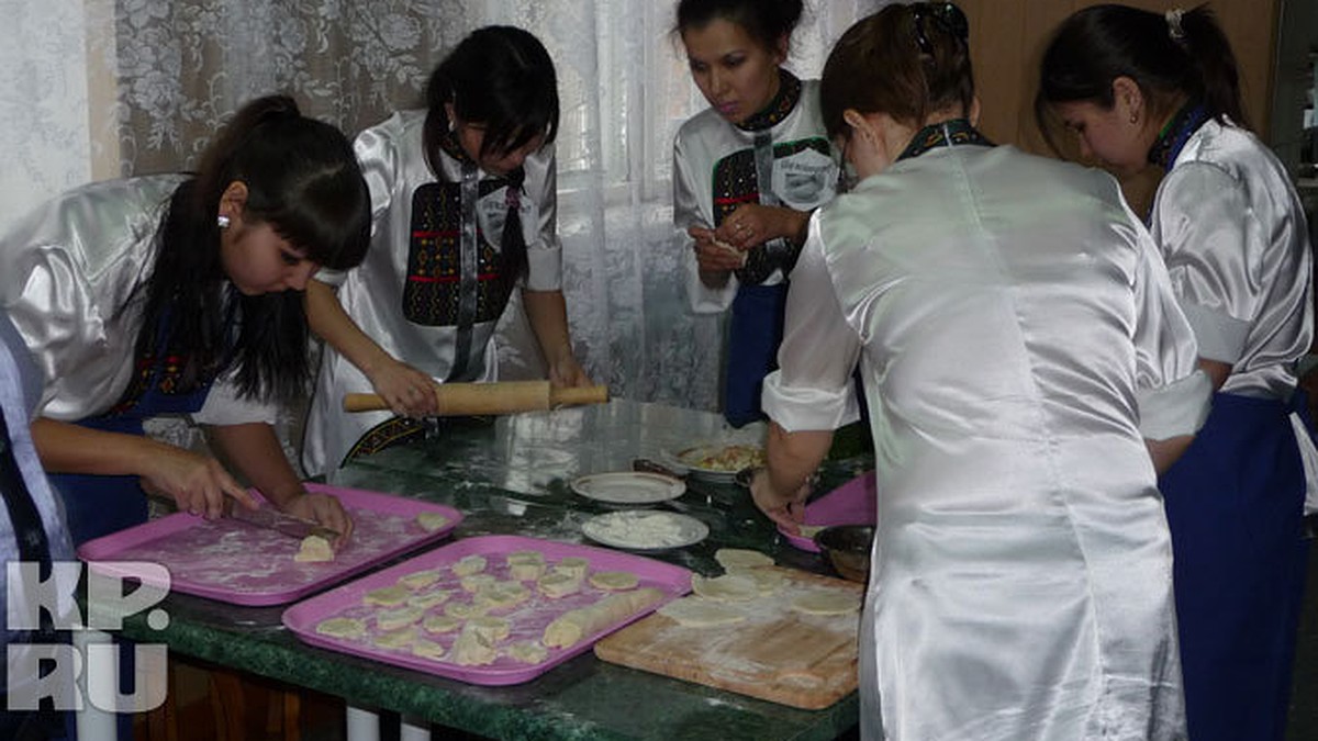 Кузбасс снова встречает Новый год, но уже с пельменями из... кедровых  орехов - KP.RU