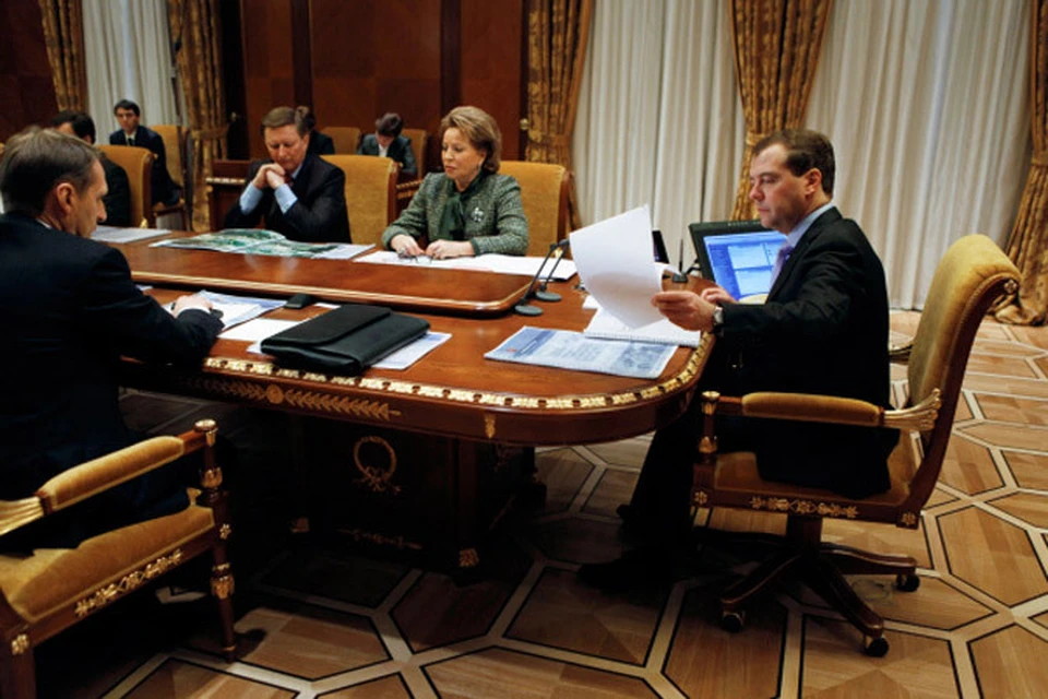 Дмитрий Медведев заявил, что Госдума и Совет Федерации заслуживают лучших помещений, чем имеют сейчас