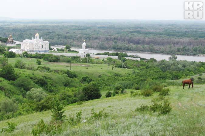 Усть-Медведицкий Преображенский монастырь, Серафимович.