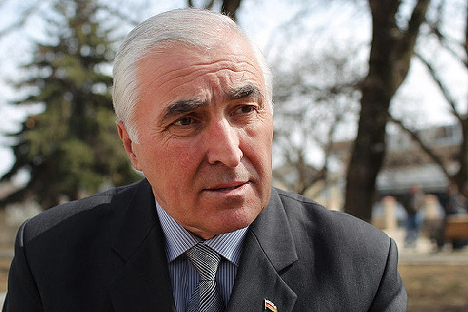Корреспондент "Комсомолки" пообщался с президентом Южной Осетии Леонидом Тибиловым.
