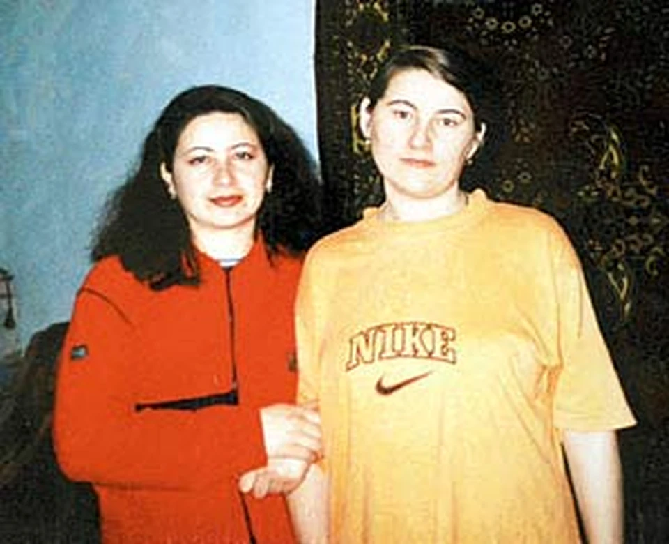 Сестры Нагаевы. Аманта (слева) взорвала самолет над Тулой. Роза убивала детей в школе.