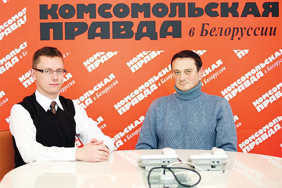 Специалисты медицинского центра «Седьмое небо» врач-проктолог, хирург 1-й категории Дмитрий Смирнов и врач-проктолог, онколог, хирург высшей категории Виктор Хващевский.