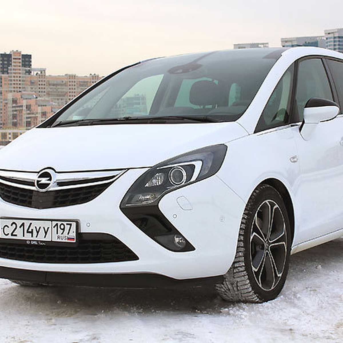 Тест-драйв Opel Zafira Tourer: уникальные сочетания - KP.RU