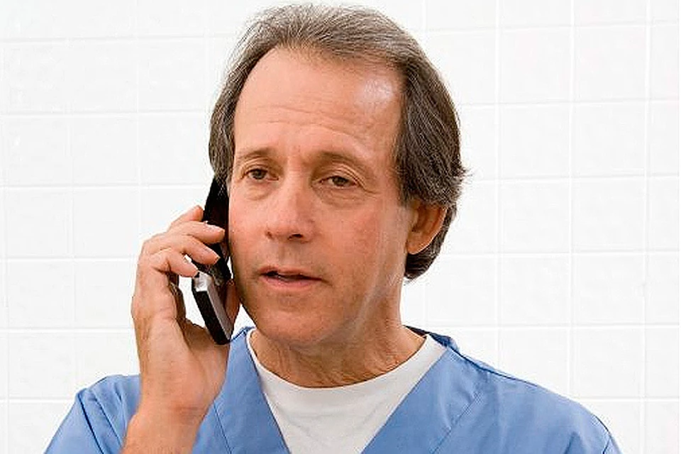 Московские врачи предупреждают: Настоящий доктор никогда по телефону не скажет, что у вас рак