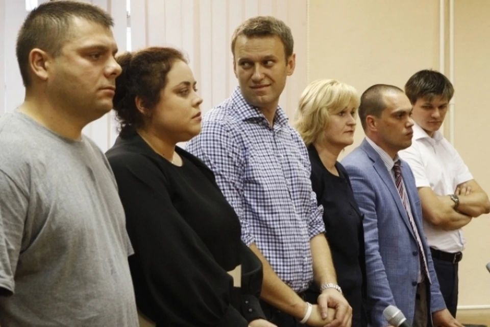 Алексея Навального признали виновным по делу "Кировлеса"