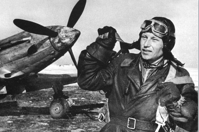 Всего за годы войны Александр Покрышкин совершил 650 вылетов, провел 156 воздушных боев, сбил 59 вражеских самолетов лично и 6 — в группе.