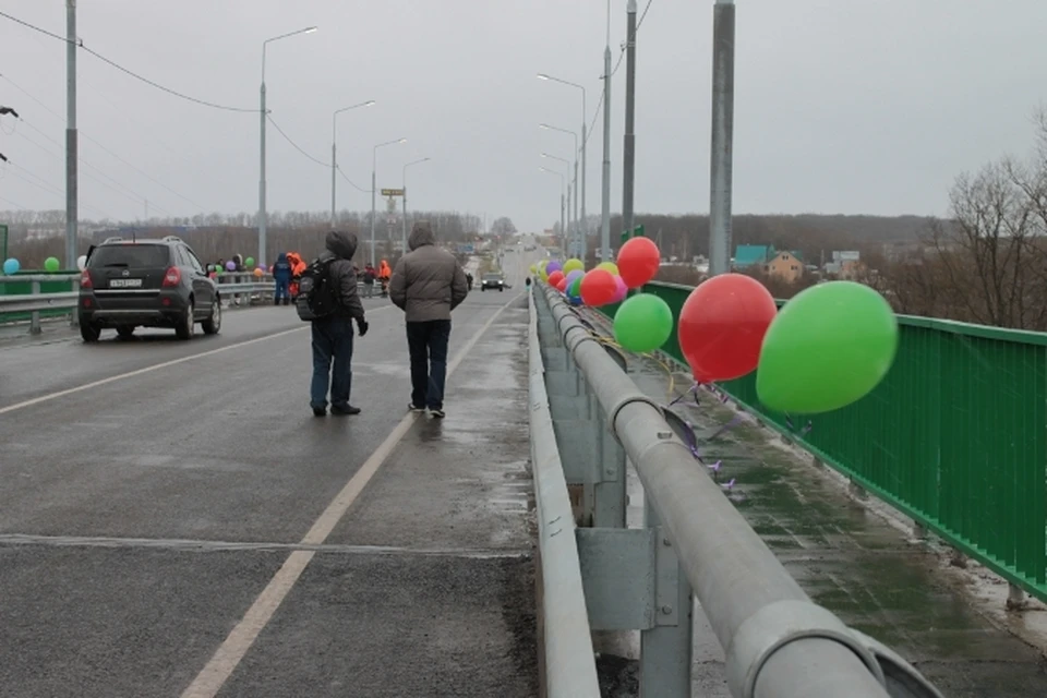 Отремонтированный мост стал шире на два метра