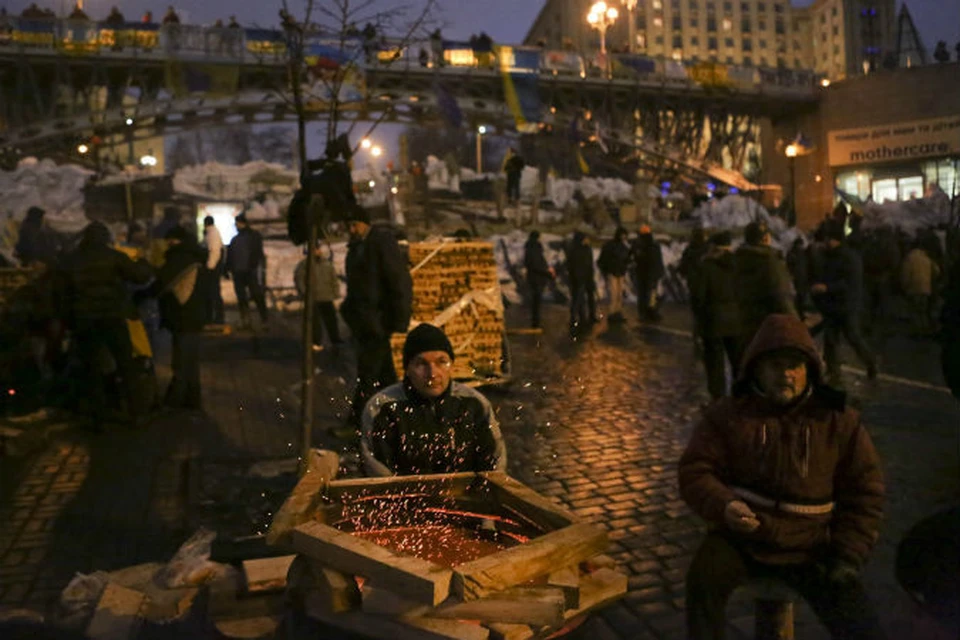 Киевский Майдан, 12 декабря.