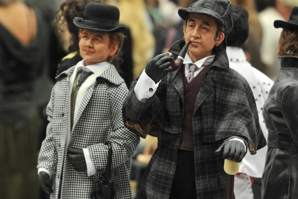 Шерлок Холмс и Доктор Ватсон давно стали мировым достоянием. Международный «Салон авторских кукол» на Тишинке, работа Елены Тимкаевой