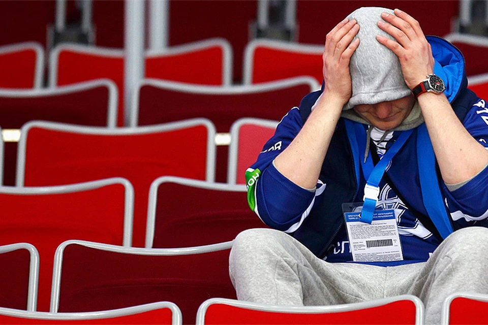 Поражение хоккеистов стало трагедией для многих тысяч российских болельщиков