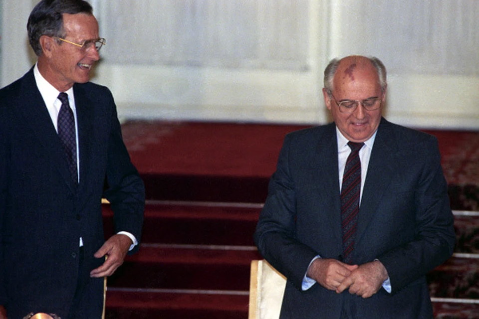 Так что же сказал Джордж Буш-старший Михаилу Горбачеву про расширение НАТО?