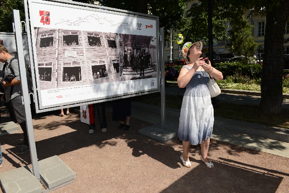 Многие снимки, представленные на выставке, прежде не публиковались в СМИ