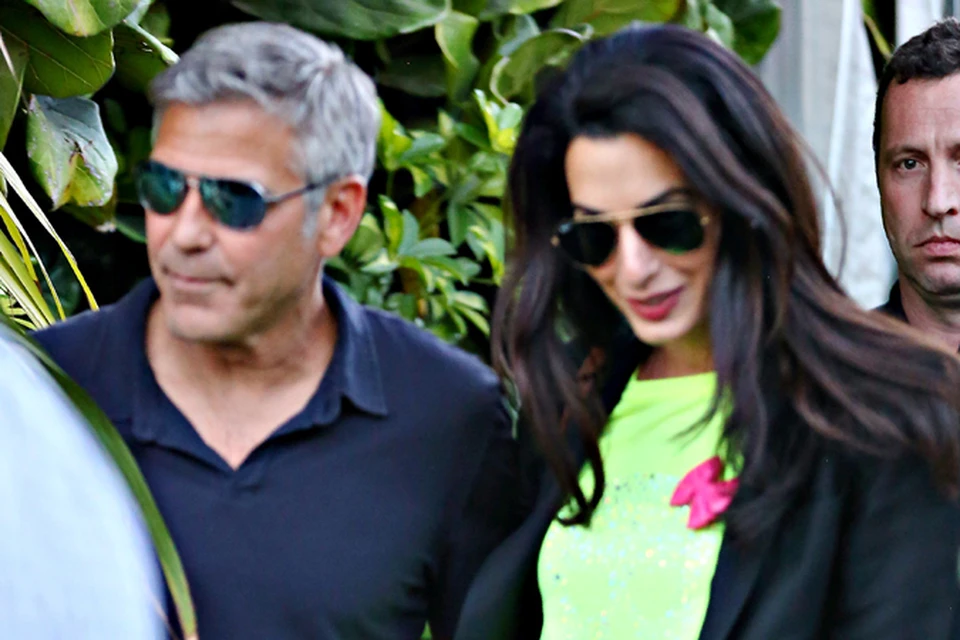 Джордж Клуни и его невеста – адвокат Амаль Аламуддин получили разрешение на брак.