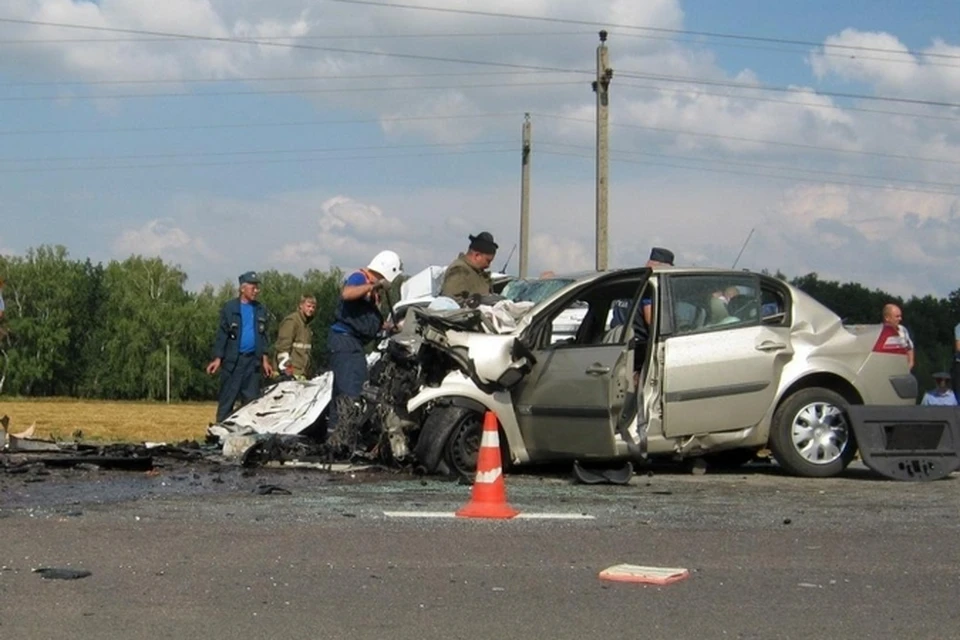 За семь месяцев из-за выезда на "встречку" в области погибли 48 человек