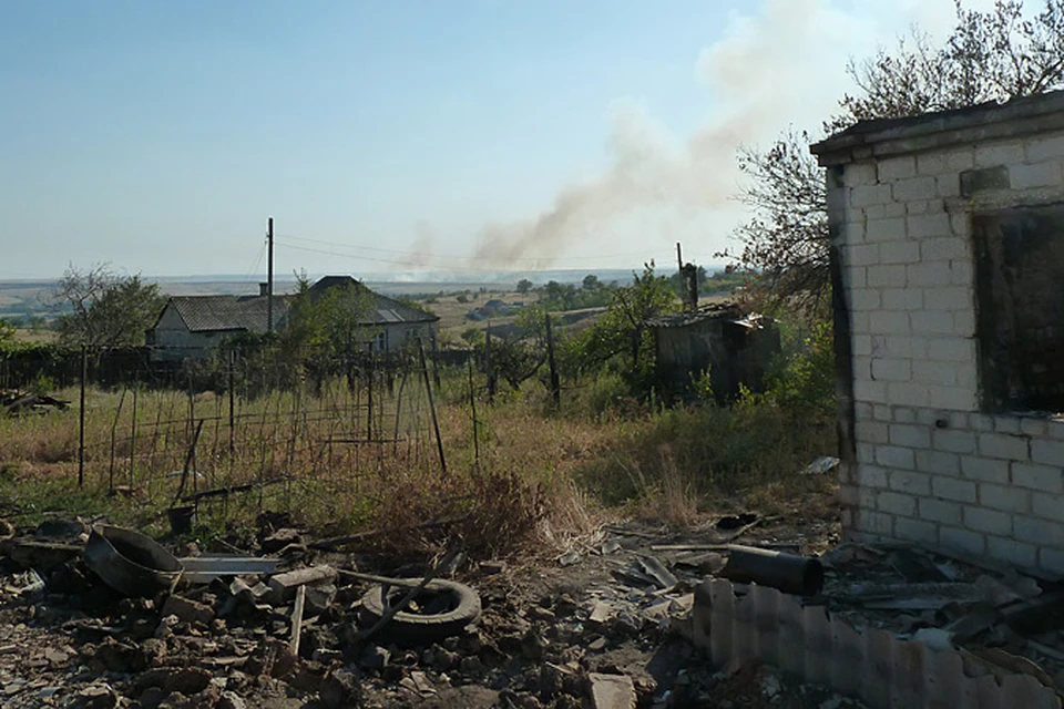 За последние пару суток киевские стратеги отвели от разных фронтов и бросили под Луганск большие силы армии, нацгвардии