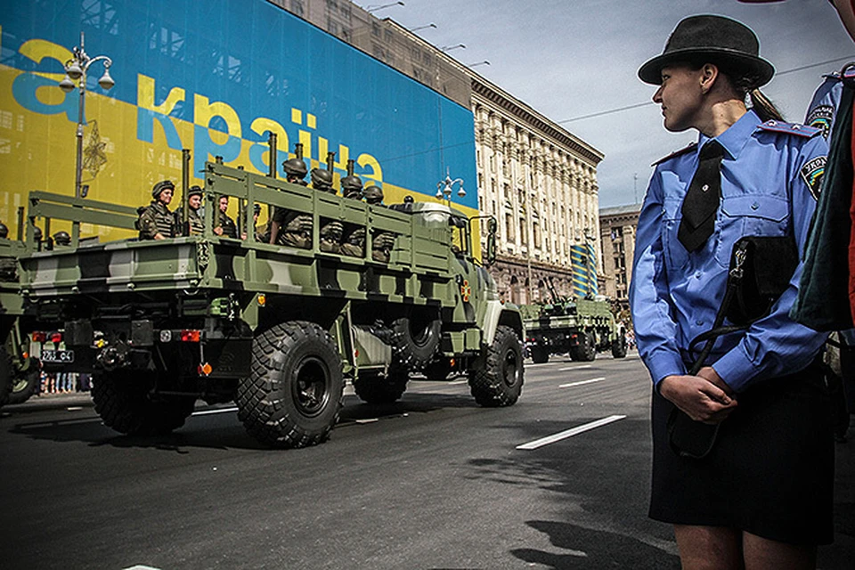 В Киеве прошел парад в честь Дня независимости Украины. ФОТО: Олег ТЕРЕЩЕНКО