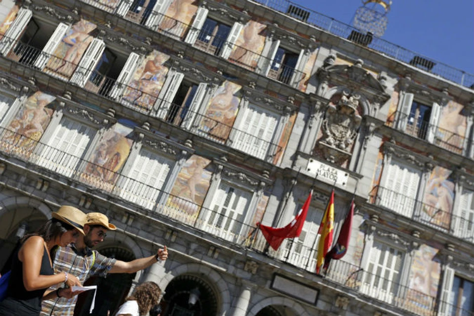Испанских журналистов оштрафовали за правду