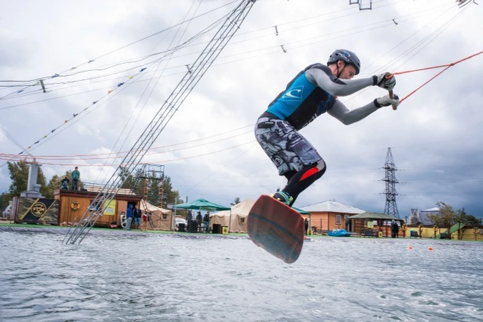 С сайта воднолыжного парка FUNWAKEPARK