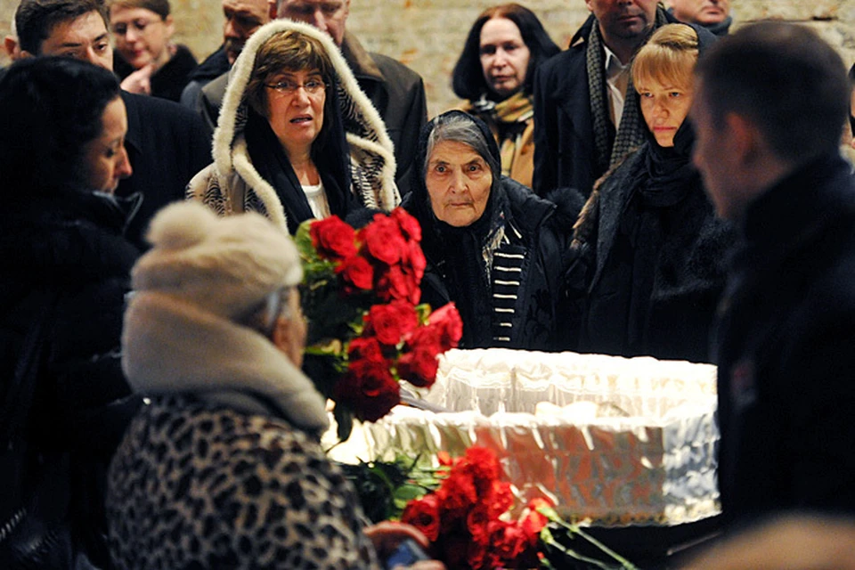 Прощание с Борисом Немцовым проходит в центре имени Сахарова