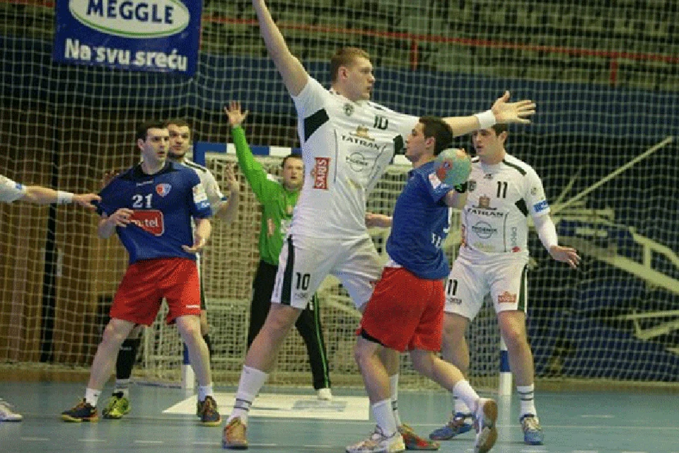 Криштопанс - гандбольный гулливер. Фото: handball-planet.com