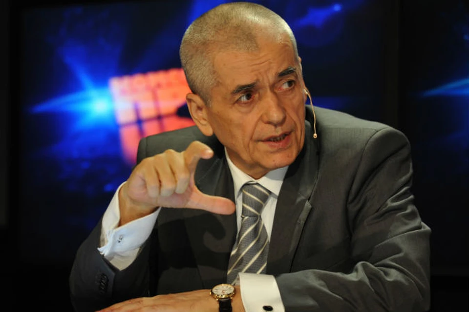 Тем, кто не может покинуть мегаполис, Геннадий Онищенко посоветовал изменить свои привычки.