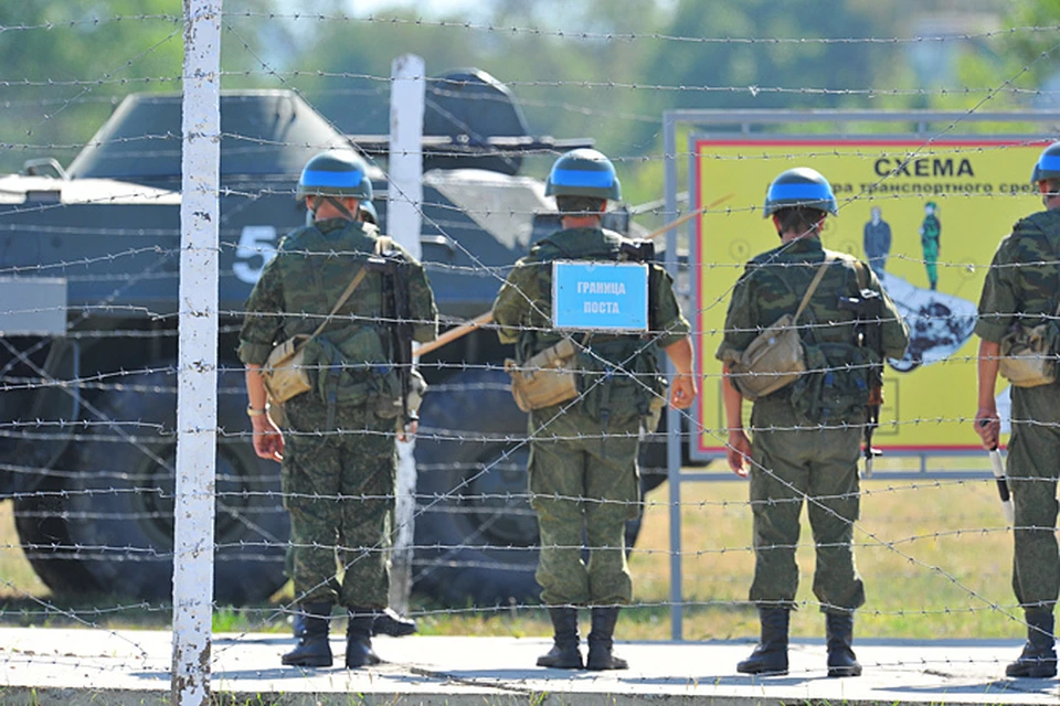 Кстати, Молдавия не признает находящуюся в Приднестровье Оператвиную группу войск миротворческой