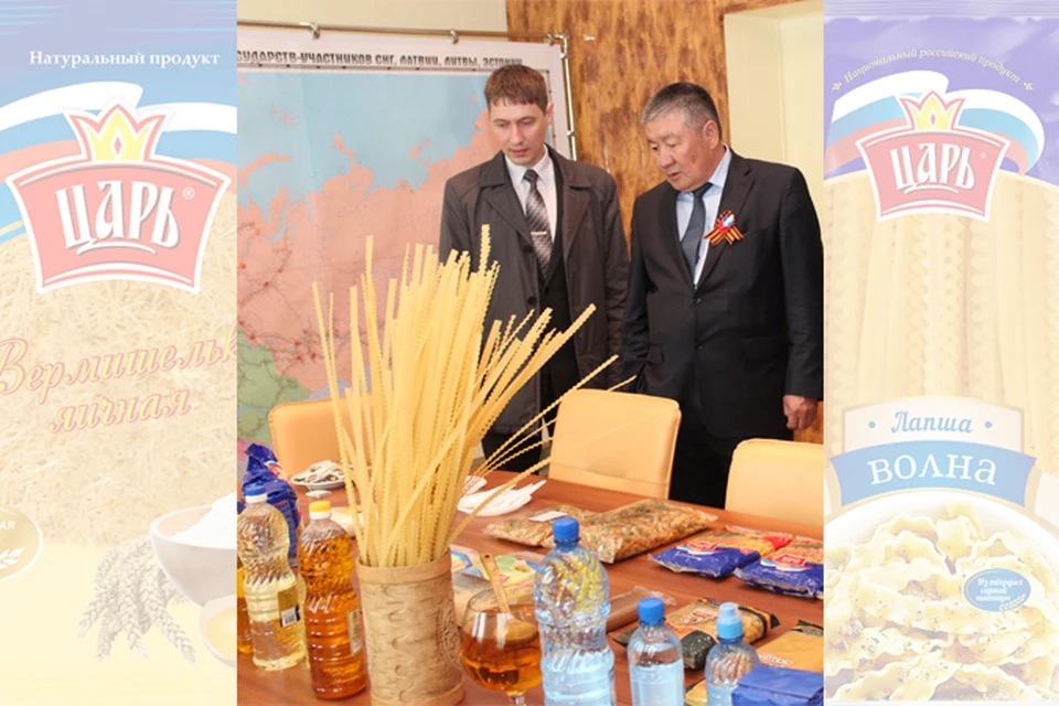 Генеральный консул Республики Кыргызстан в Екатеринбурге Толонбай Кожобаев (на фото - справа).

Фото предоставлено пресс-службой ООО «Варненский КХП».