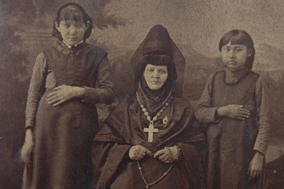 Игумения Виталия (в центре). Фото из личного архива Сергея Иванова