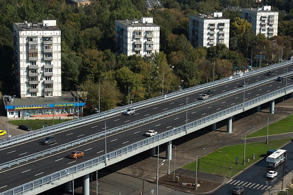Марьина роща эскалатор. Самая длинная улица в россии. Станция марьина роща бкл. Собянин москва. Набережная реки обь новосибирск.