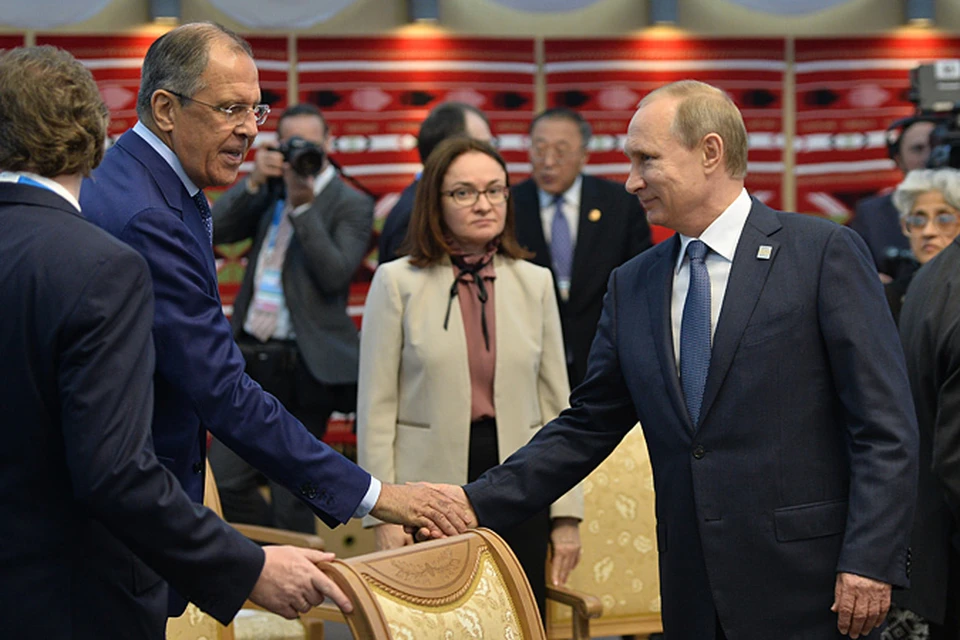 Главным поставщиком новостей утром в первый день саммита БРИКС стал Сергей Лавров