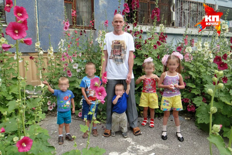 Отец-душегуб Олег Белов признался, что убил жену и детей.