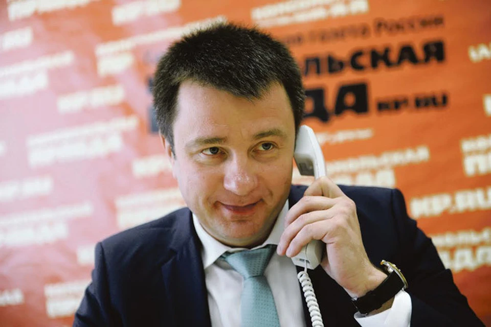Подробно на все вопросы клиентов в ходе «прямой линии» в «Комсомолке» ответил вице-президент Бинбанка Петр Морсин.