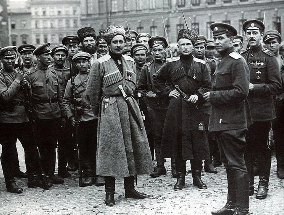 Петроградские события. Пётр Александрович Половцов. Мятеж Корнилова 1917. Петроград 1917 Брусилов. Генерал Корнилов 1917.